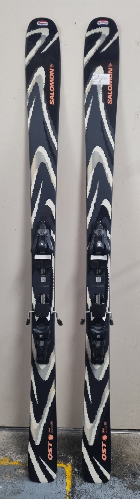 Brand New Demo Salomon QST 94 Black + Demo Binding 180cm - Snowride Sports